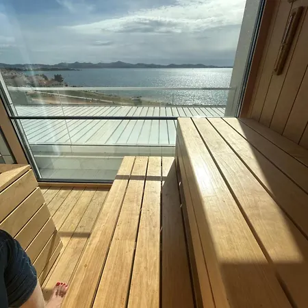 Sea View Luxury Penthouse With Sauna, Jacuzzi And Pool In Superior Zadar
