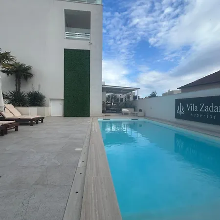 Sea View Luxury Penthouse With Sauna, Jacuzzi And Pool In Superior