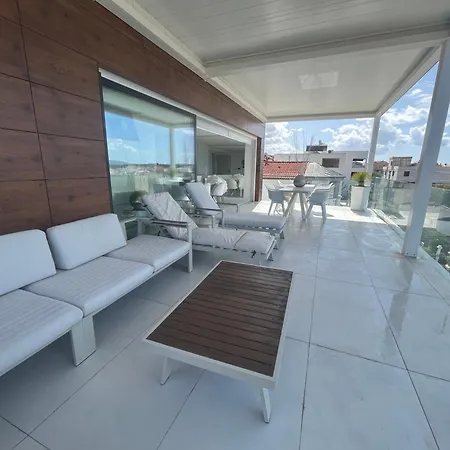 Sea View Luxury Penthouse With Sauna, Jacuzzi And Pool In Superior * Zadar