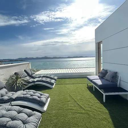 Sea View Luxury Penthouse With Sauna, Jacuzzi And Pool In Villa Zadar Superior * Zadar