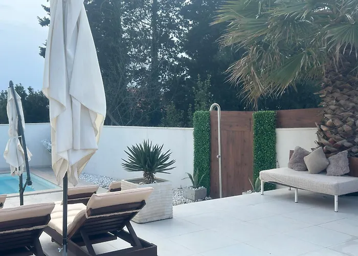 Sea View Luxury Penthouse With Sauna, Jacuzzi And Pool In Superior Apartament *